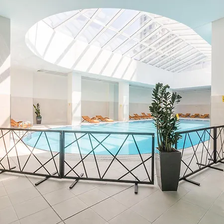 Royal On The 24th Sky * Skopje