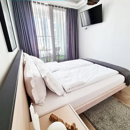 Royal On The 24th Sky アパート *