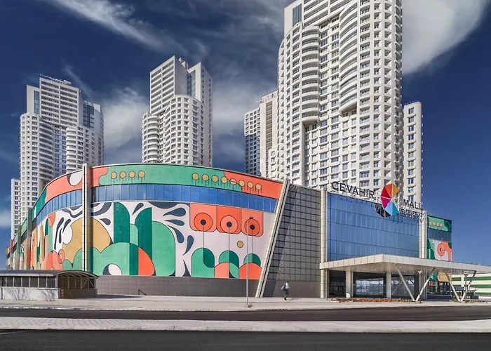 Royal On The 24th Sky